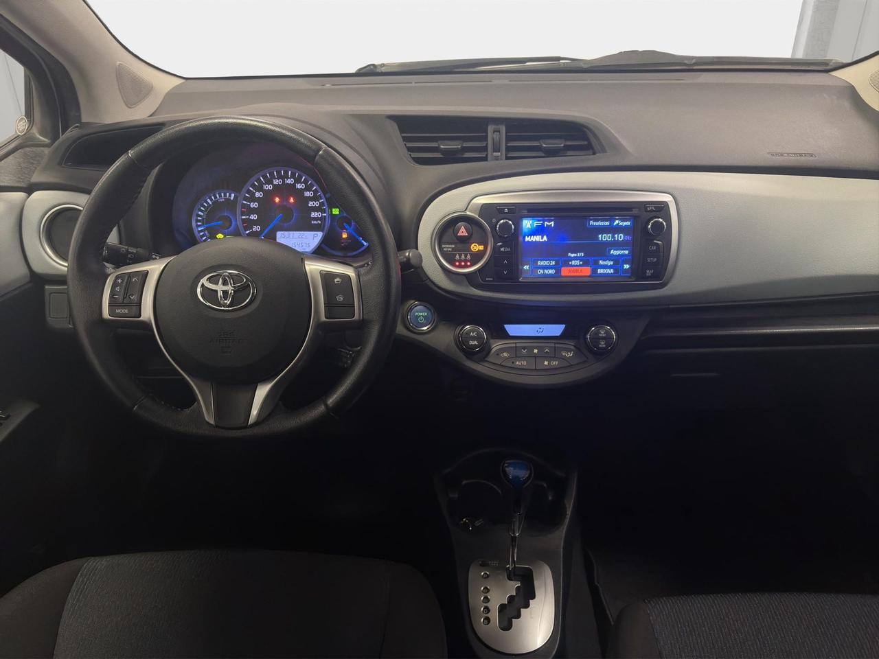 Toyota Yaris 5p 1.5h Lounge+