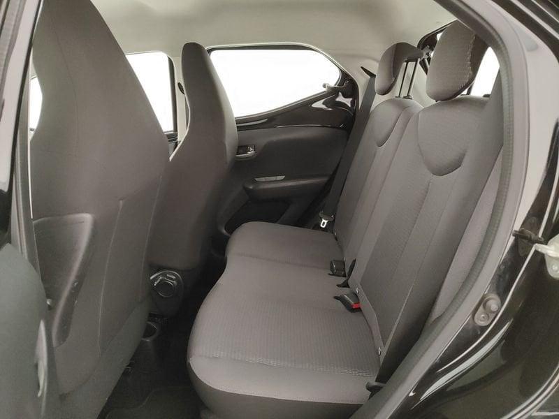Toyota Aygo Connect 1.0 VVT-i 72 CV 5 porte x-fun