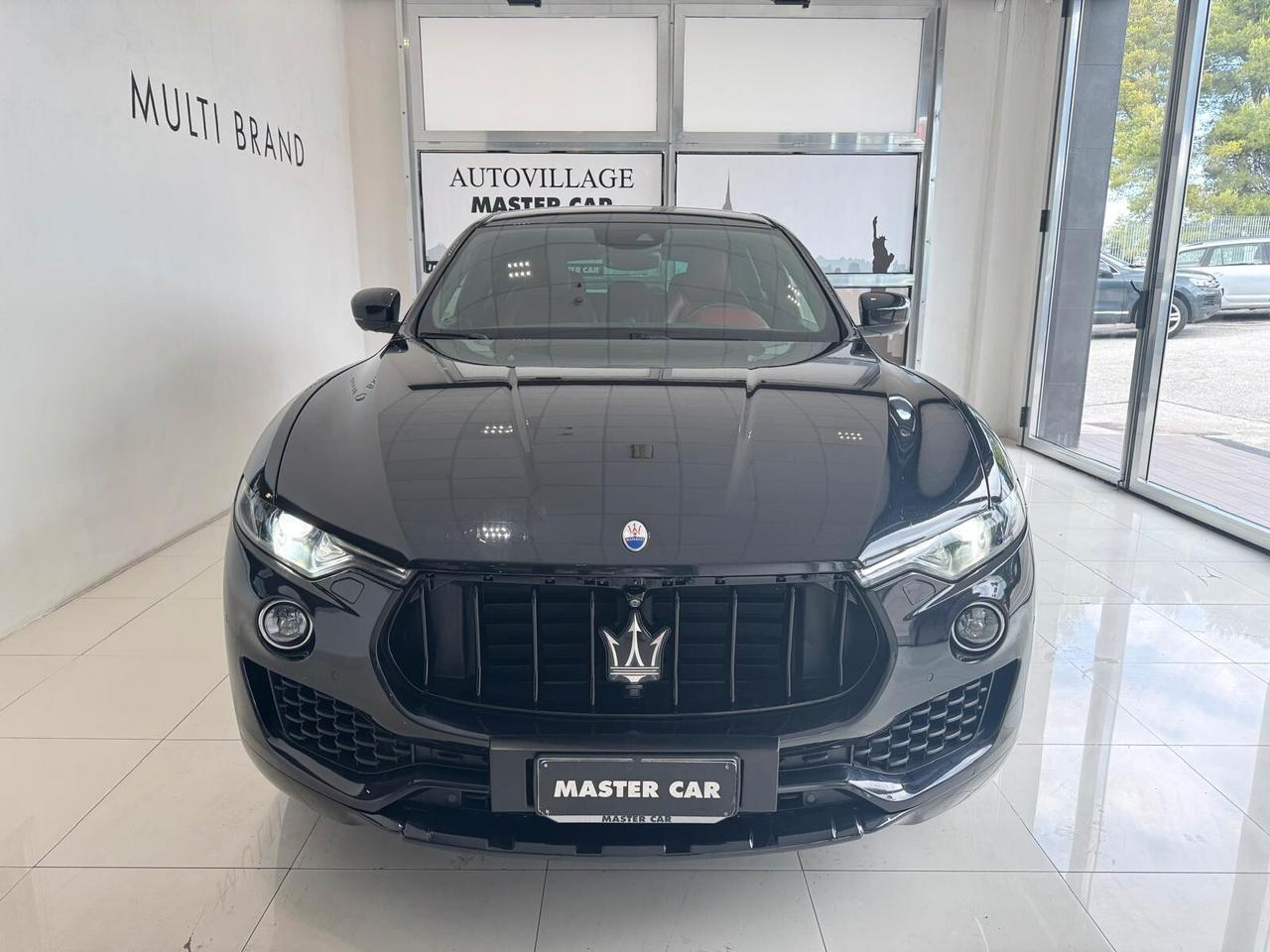Maserati Levante V6 430 CV AWD SQ4