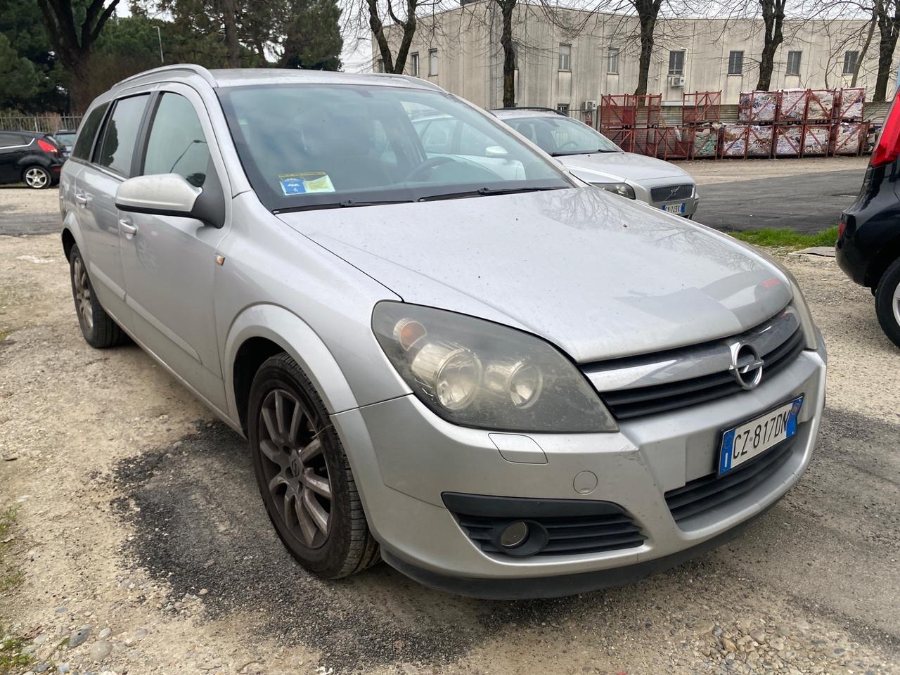 Opel Astra 1.7 CDTI 101CV Station Wagon Club