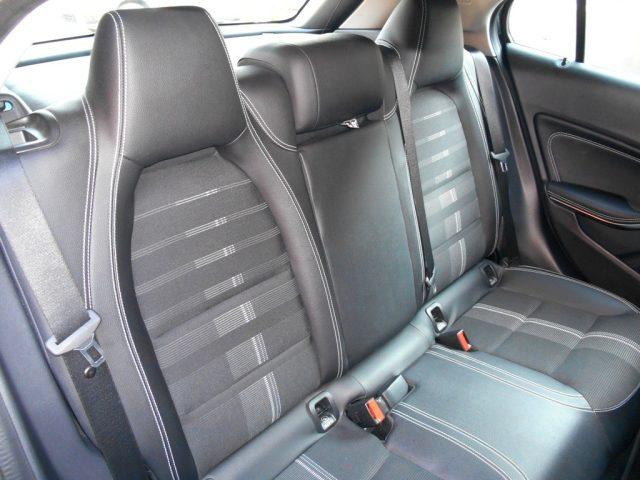 MERCEDES-BENZ GLA 180 Sport+TELECAMERE 360°+NAVIG+SEDILI RISCALDATI
