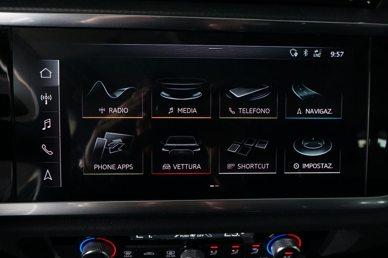 Audi Q3 35 TDI S tronic Business