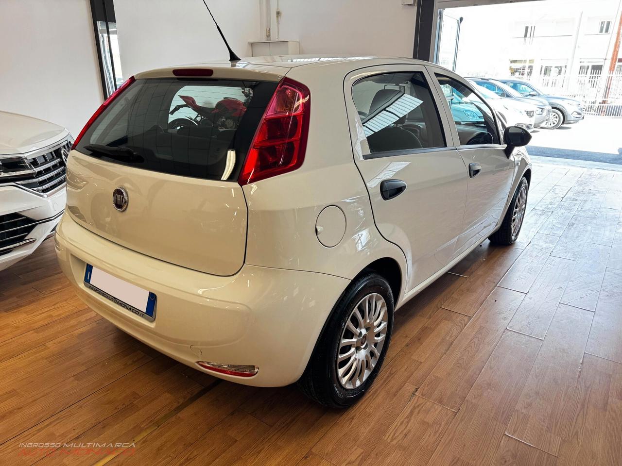 Fiat Punto 1.3 MJT 95CV Street 2018