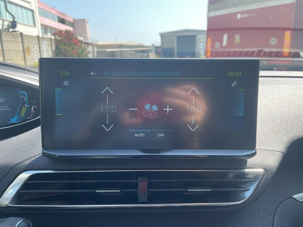 Peugeot 3008 1.6 HYbrid Allure Pack e-EAT8