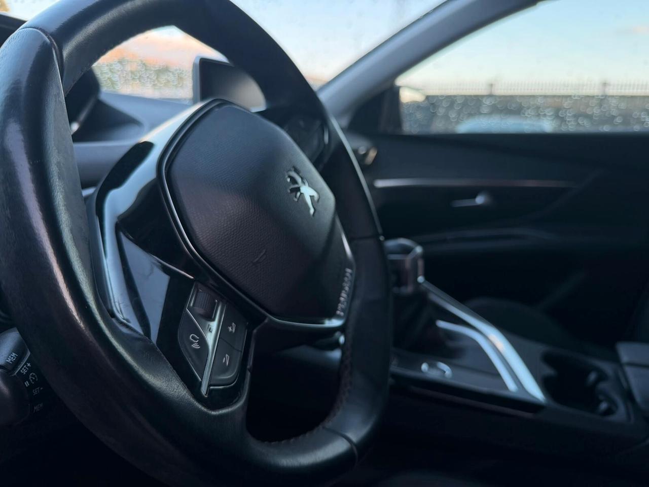 Peugeot 3008 BlueHDi 130 S&S Allure