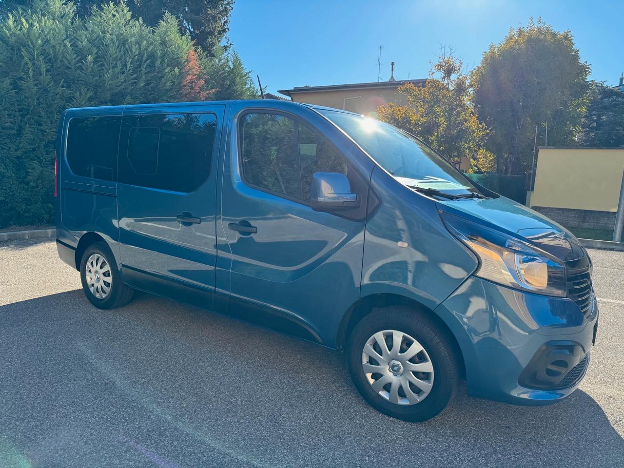 Renault Trafic T27 1.6 dCi - 9 POSTI - NAV - GARANTITO -