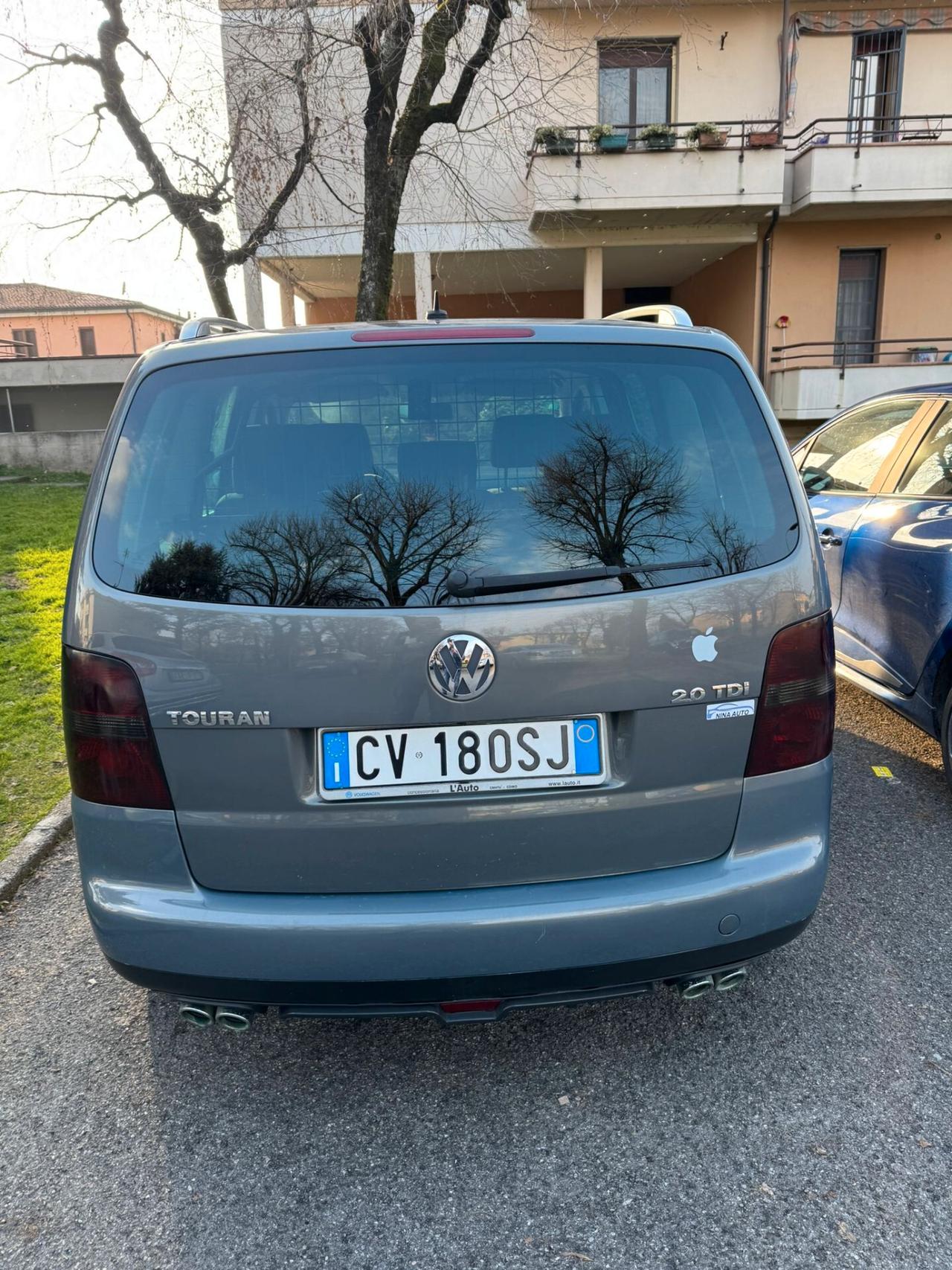 Volkswagen Touran 2.0 16V TDI DSG Trendline