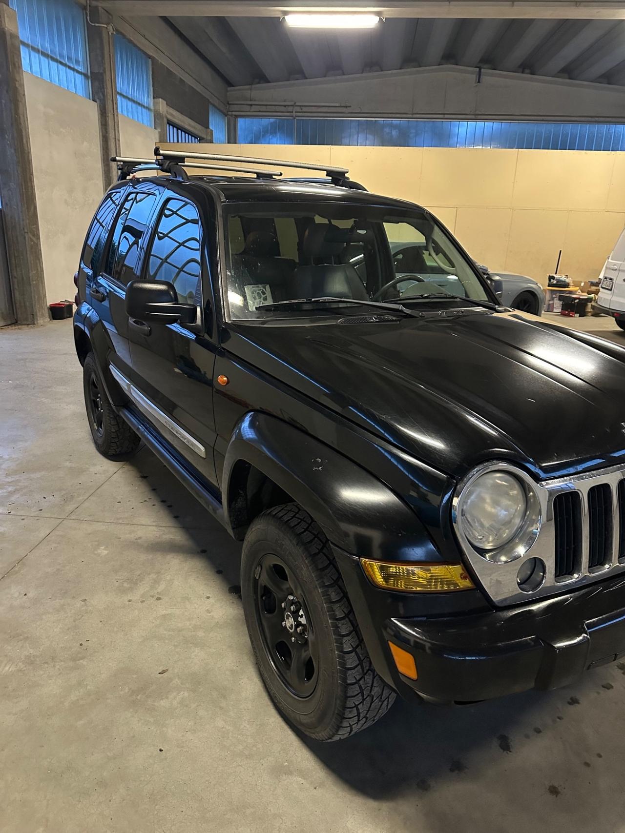 Jeep Cherokee 2.8 CRD Sport