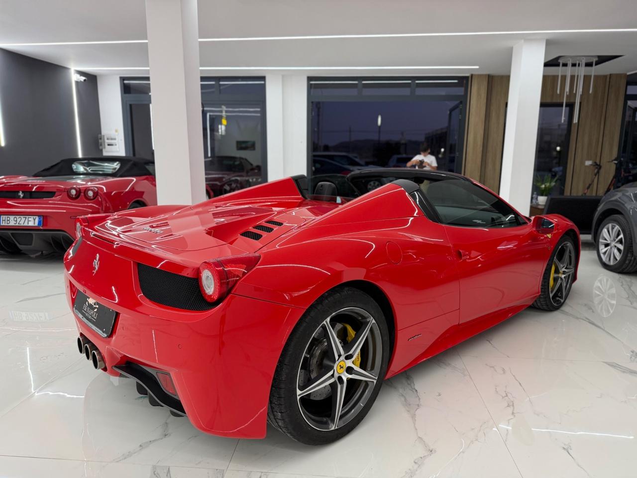 Ferrari 458 Spider Iva Esposta