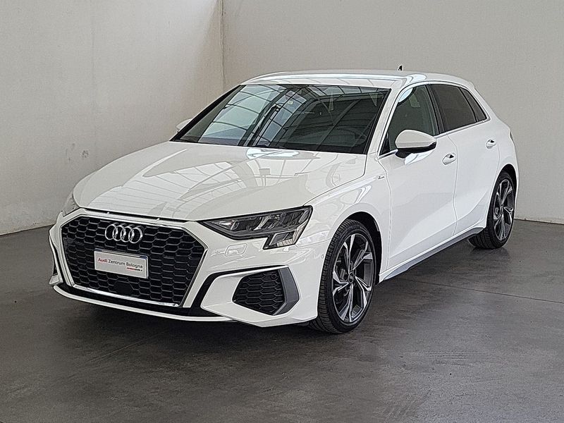 Audi A3 SPB 30 TFSI S line edition