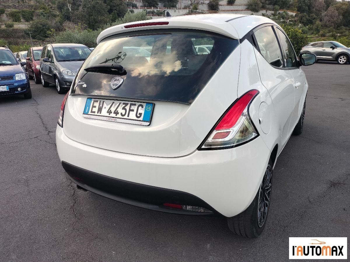 LANCIA - Ypsilon 1.3 mjt Silver 95cv