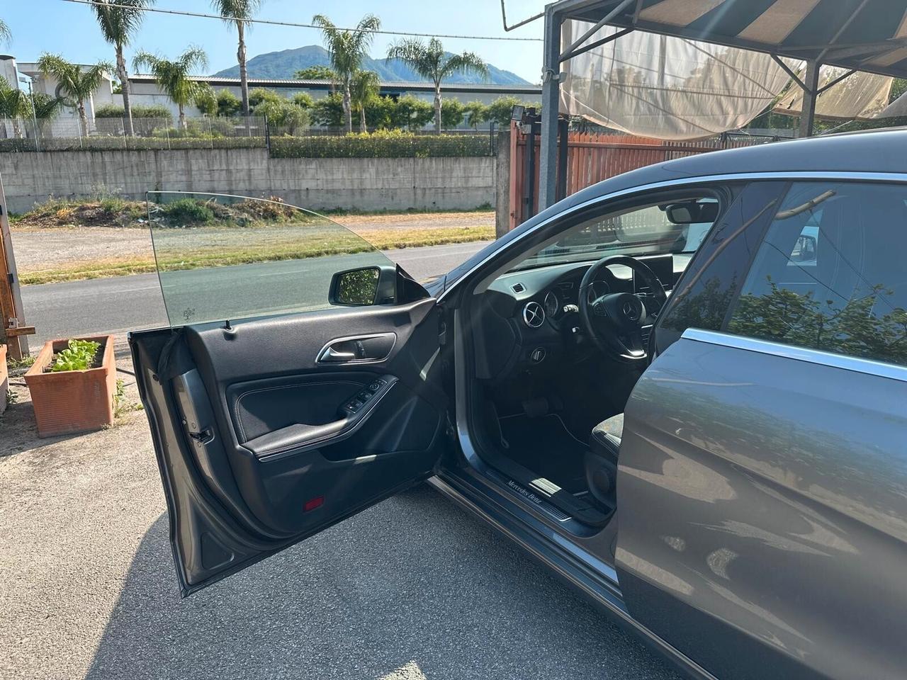 Mercedes-benz CLA 200 CLA 200 CDI Shooting Brake Executive