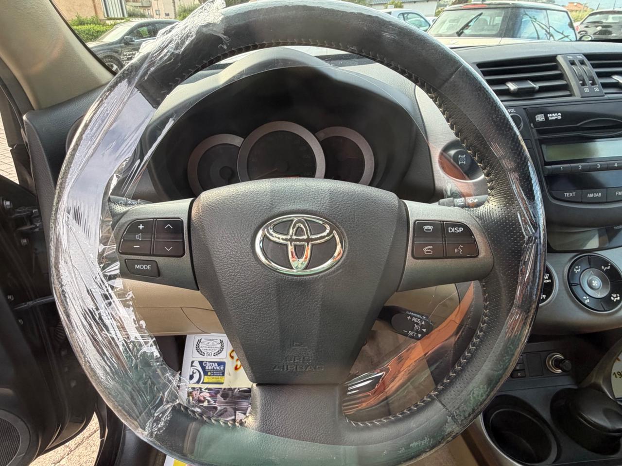 Toyota RAV 4 RAV4 2.2 D-4D 150 CV DPF Luxury