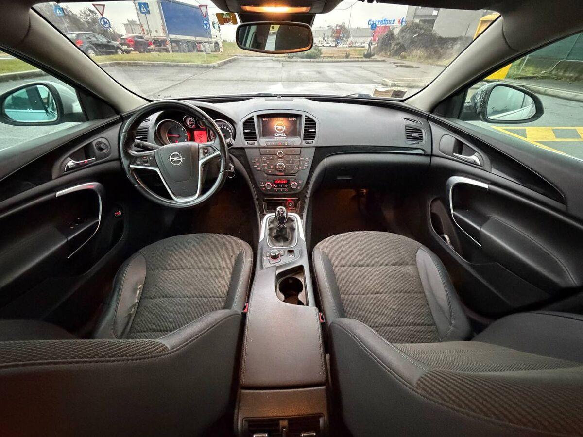 Opel Insignia 2.0 cdti Elective 160cv