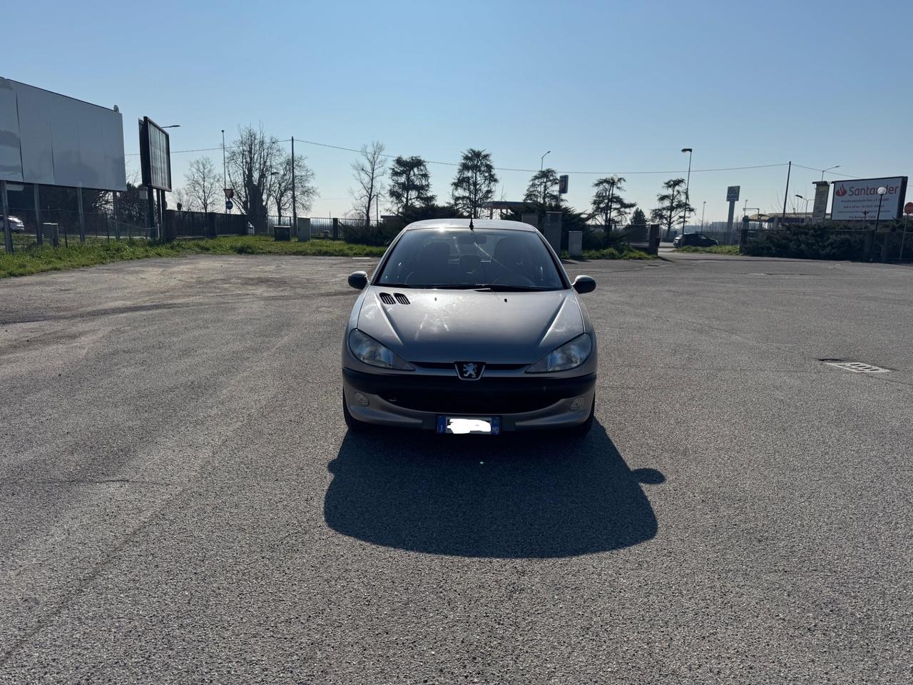 Peugeot 206 1.1 5p. XT