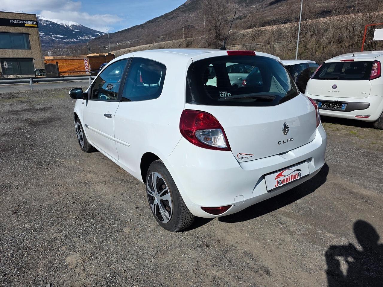 Renault Clio 1.2 16V Yahoo!