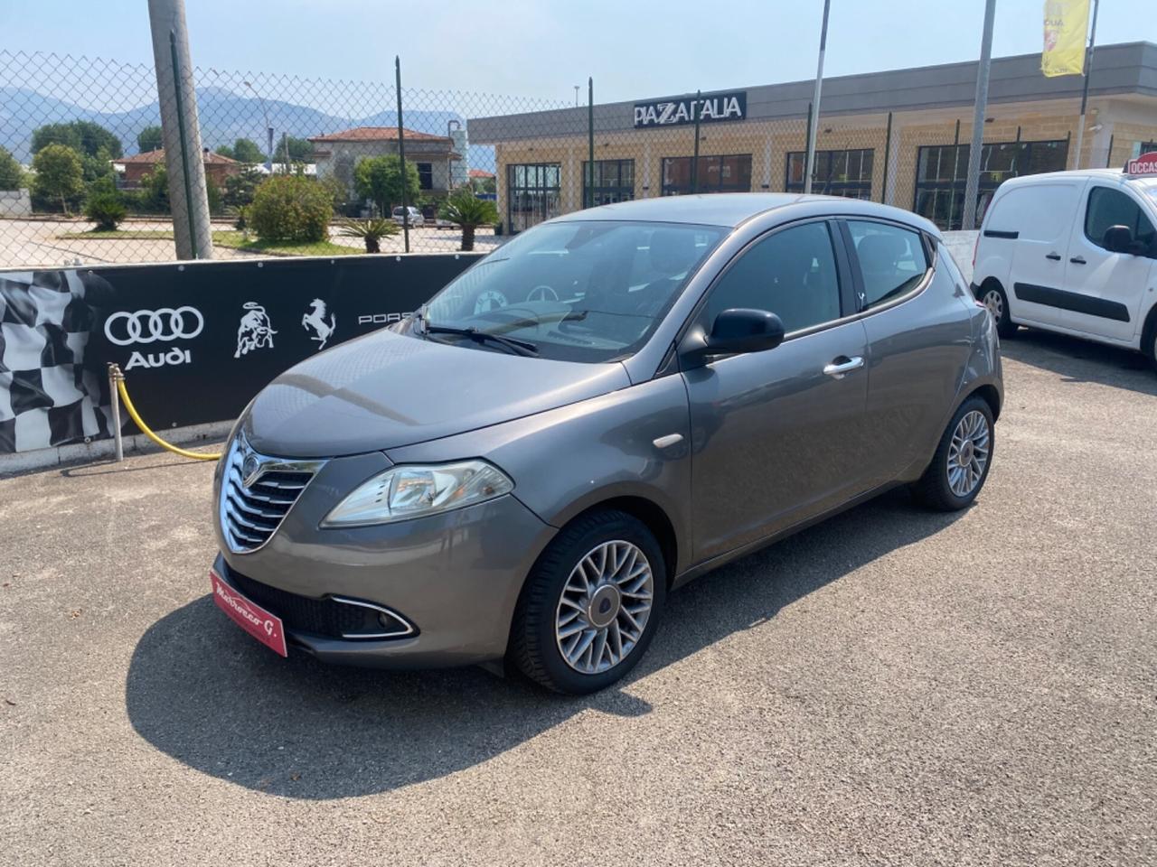 Lancia Ypsilon Oro