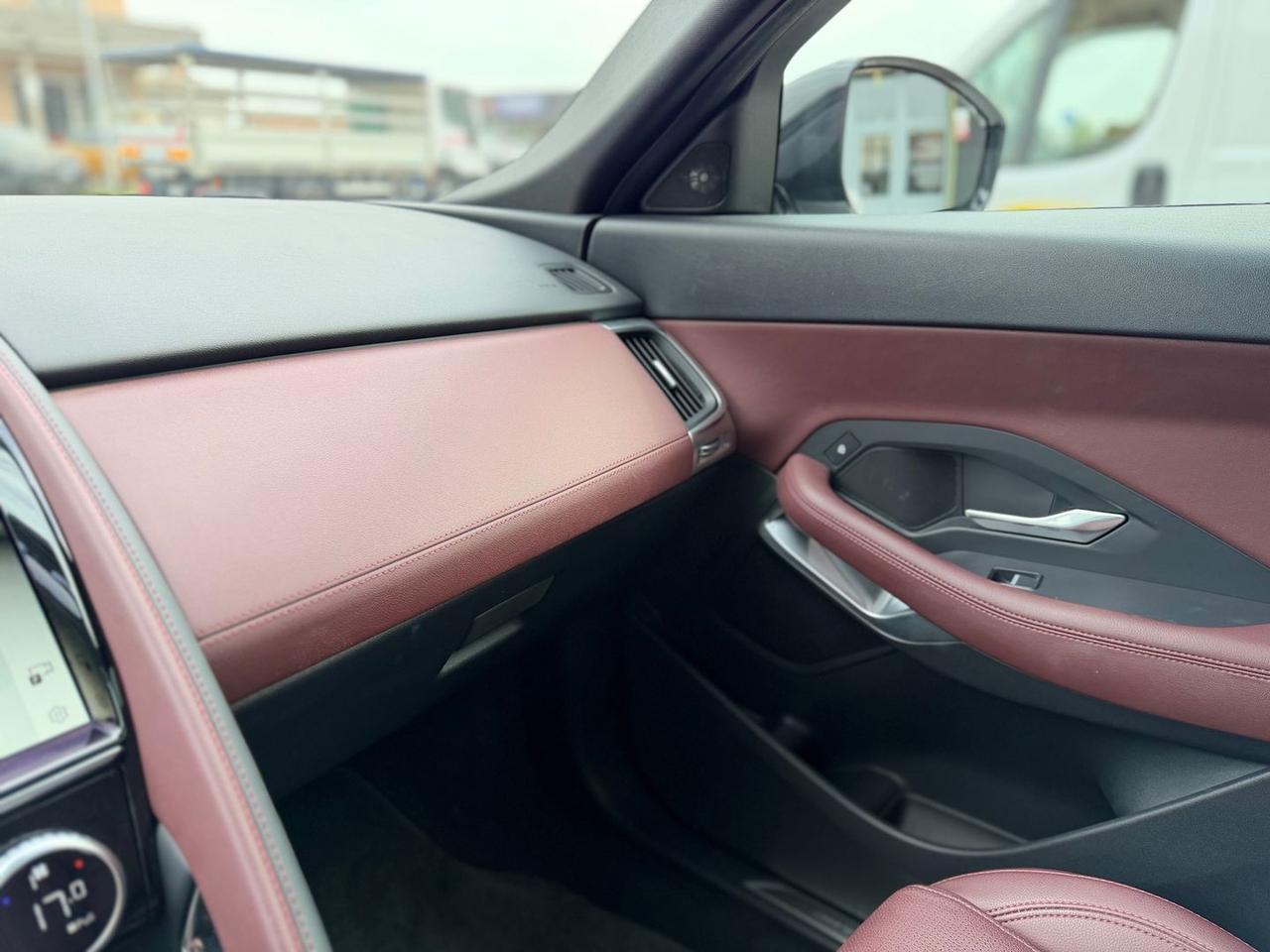 Jaguar E-Pace R-Dynamic P 300e PHEV #10346