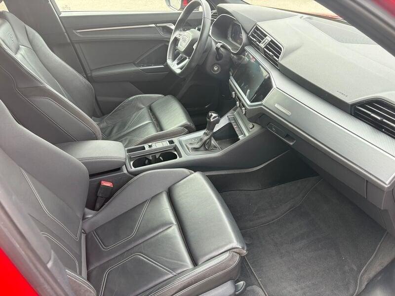 Audi Q3 35 2.0 tdi S line edition s-tronic