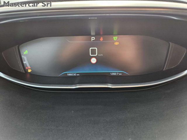 PEUGEOT 5008 5008 7 POSTI 1.5 bluehdi Allure s - FV859PV