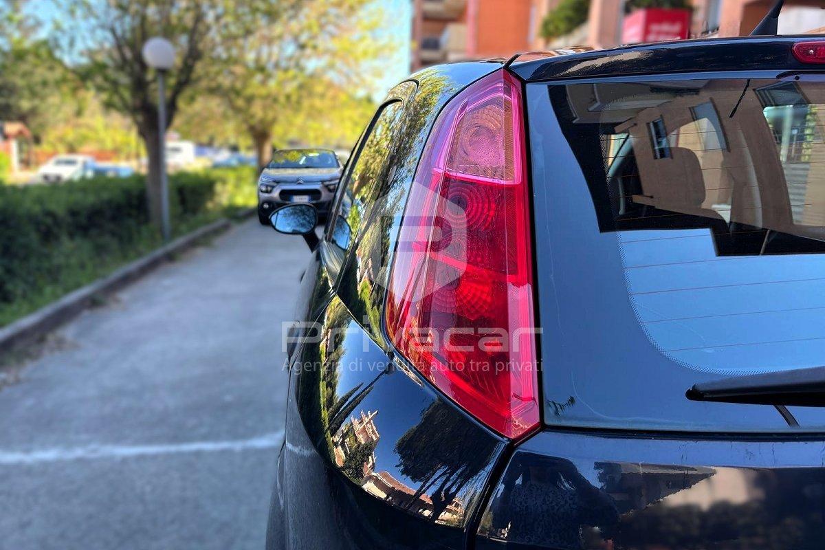 FIAT Punto 1.2 8V 5 porte Street