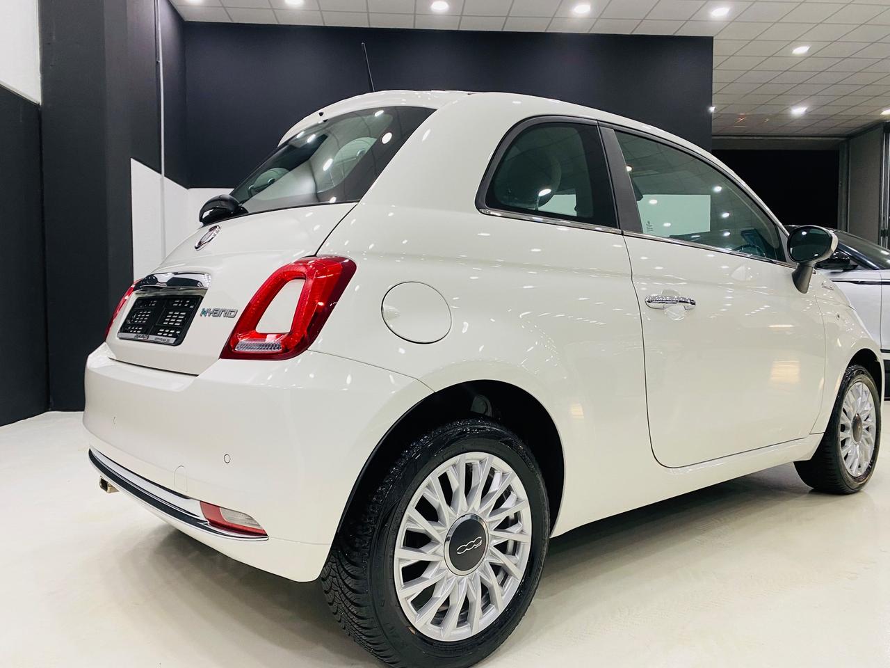 Fiat 500 1.0 hybrid Dolcevita 70cv Navy Carplay KM 1000