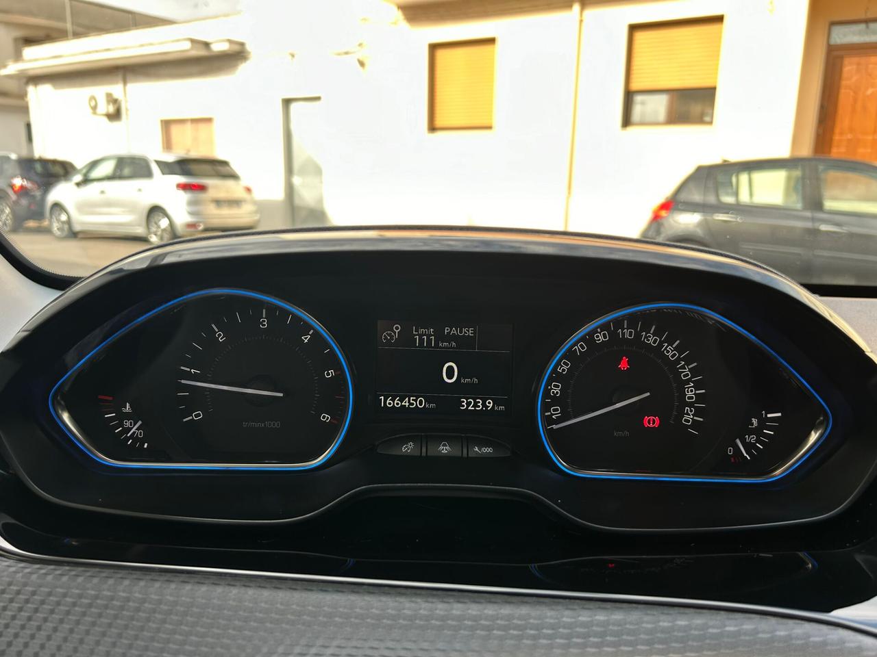 Peugeot 2008 1.6 HDI 73Kw ALLURE NAVI-12/2015