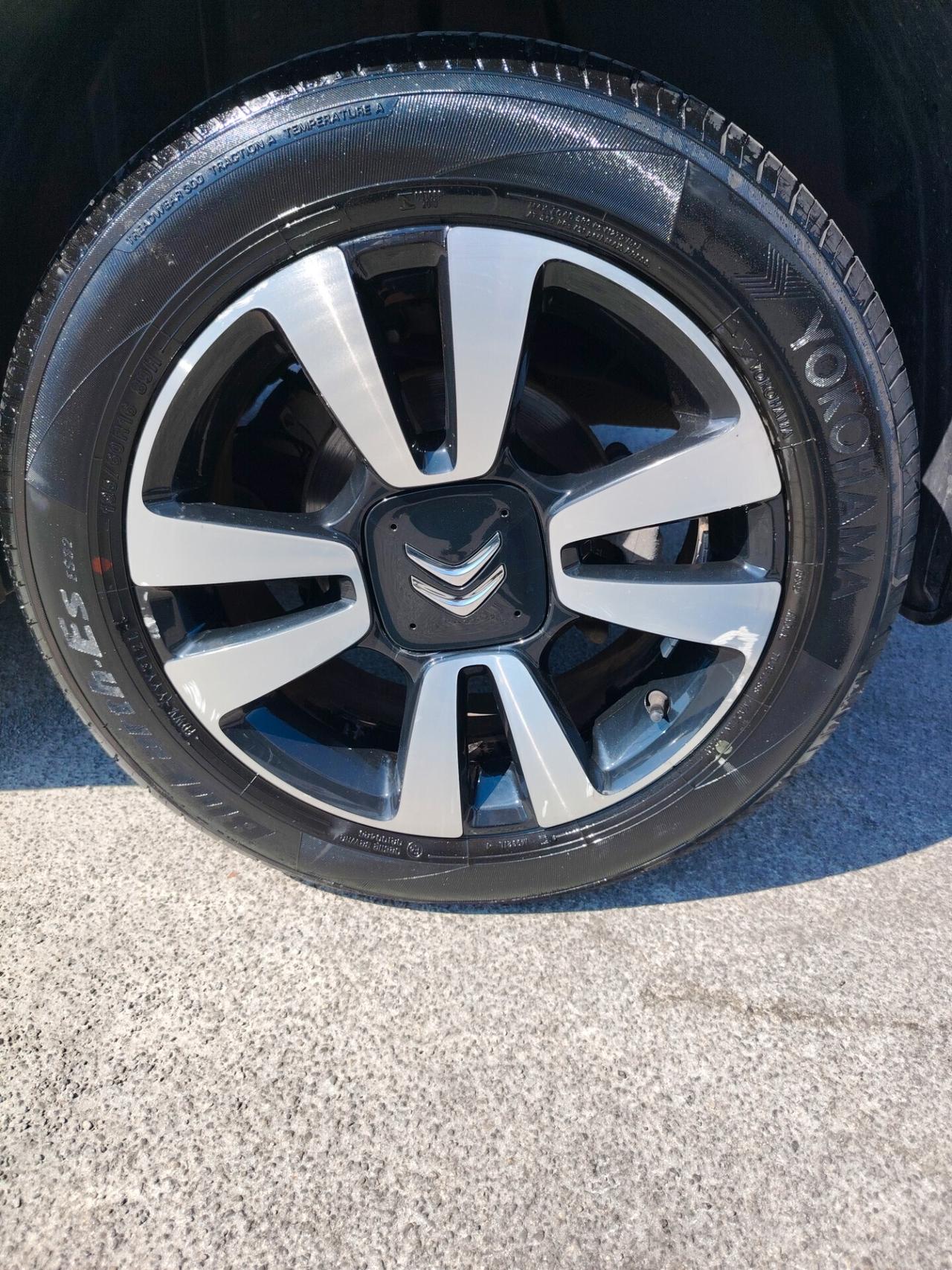 Citroen C3 Aircross C3 Aircross PureTech 82 Shine - NEOPATENTATO