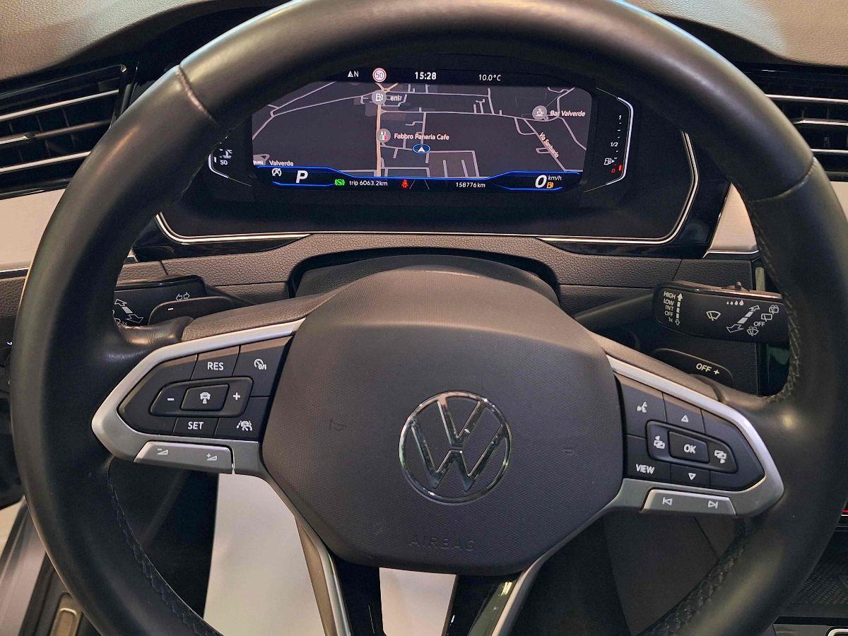 VOLKSWAGEN Passat Variant EVO 2.0 TDI DSG Executive -VIRTUAL RETROCAM SED.RISC. GAR.24M