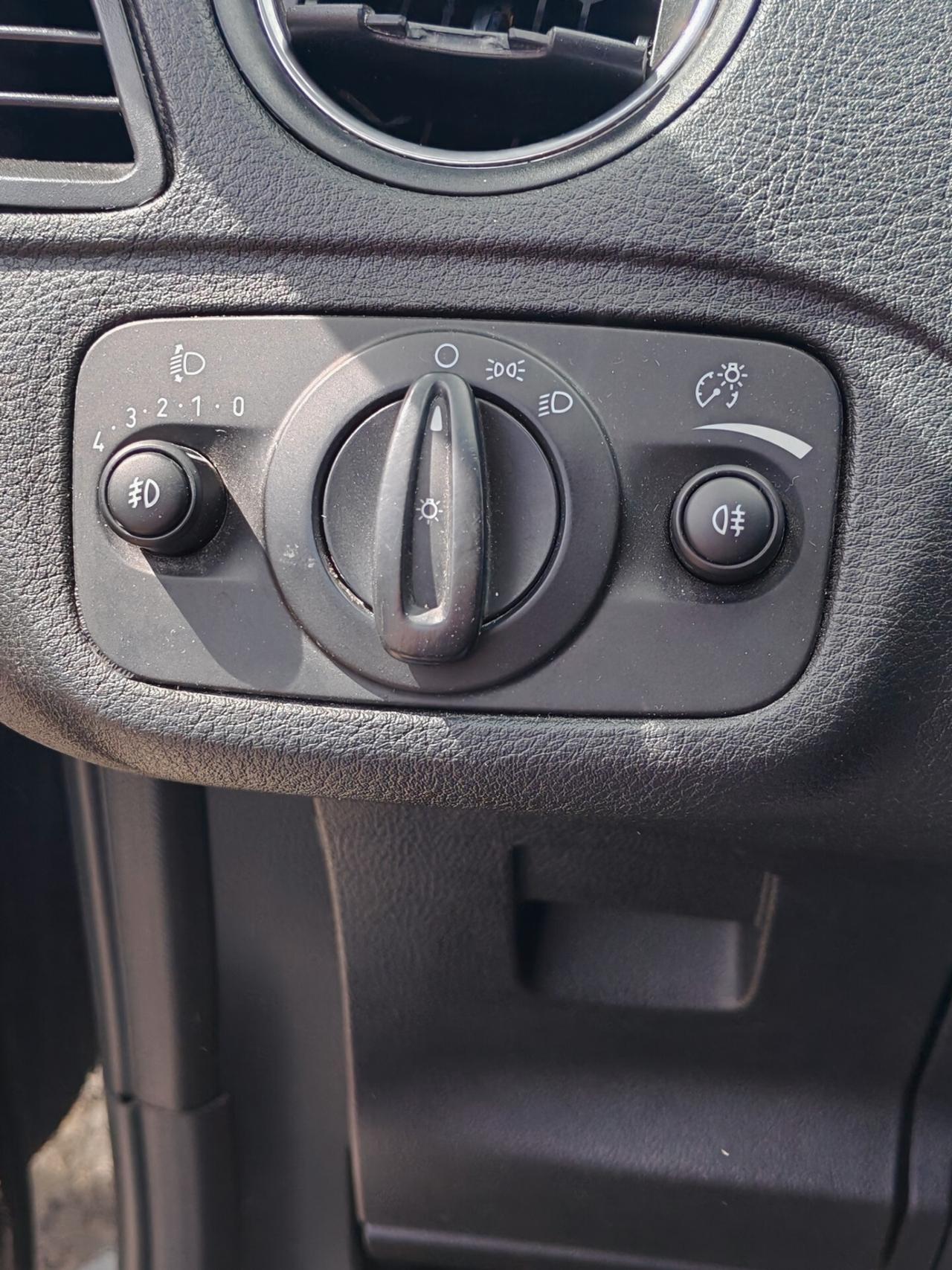 Ford S-Max 2.0 TDCi 140CV Powershift 7 posti Business Nav