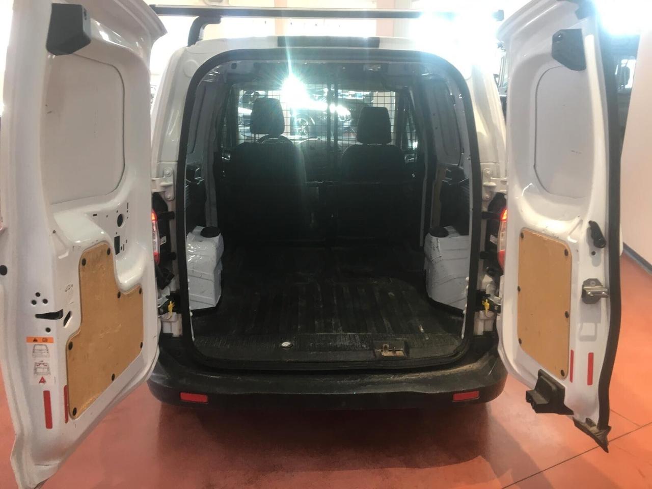 Ford Transit Courier