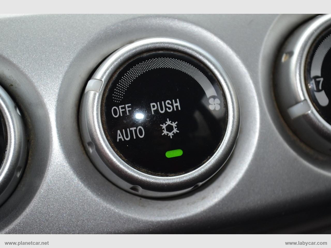 MITSUBISHI L200 2.5 DI-D DC Invite