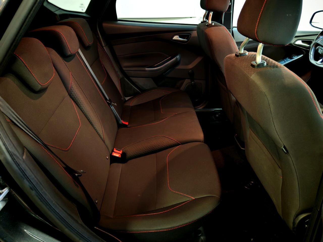 Ford Focus 1.5 TDCi ST-Line 120cv Euro 6B