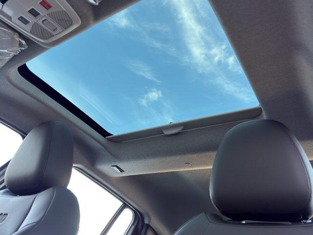 JEEP Avenger 1.2 Turbo 100 CV Altitude TECH & SKY NUOVO