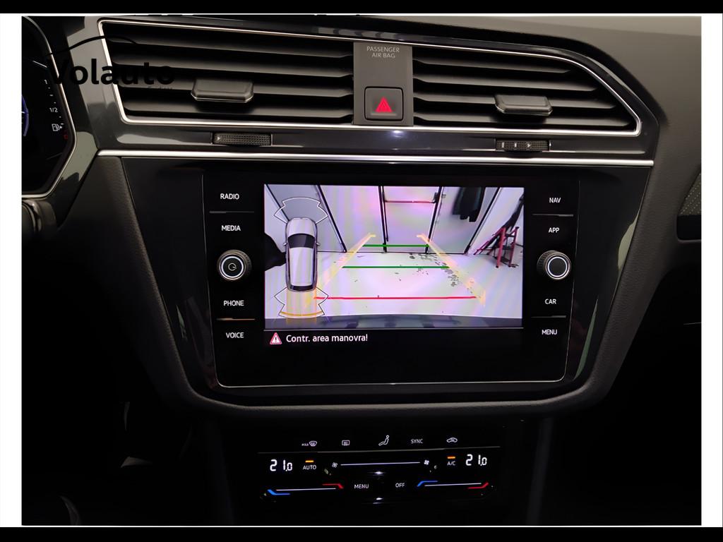 VOLKSWAGEN Tiguan II 2021 - Tiguan 2.0 tdi R-Line 150cv dsg