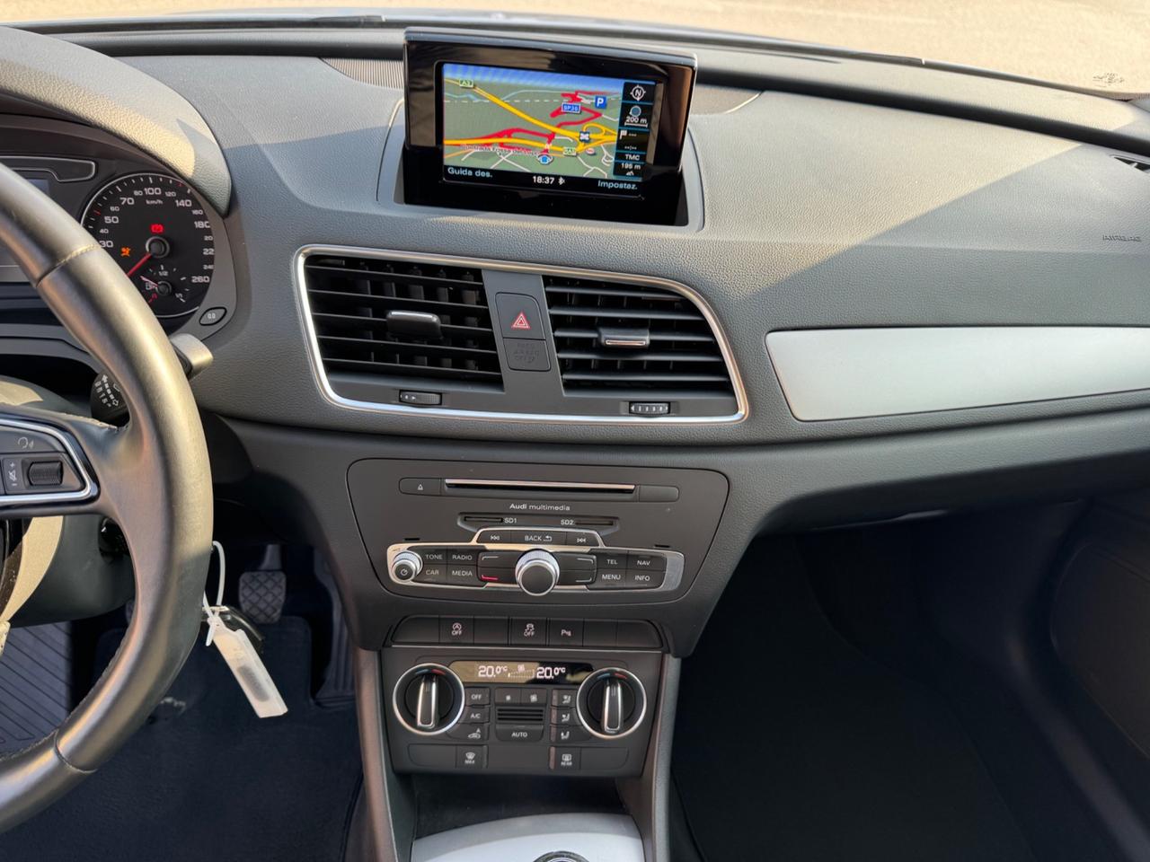 Audi Q3 2.0 TDI 120 CV Sport