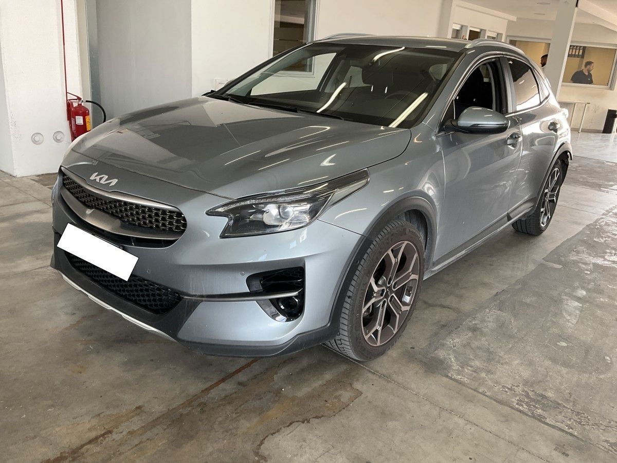 Kia XCeed 1.6 CRDi 136 CV MHEV DCT High Tech