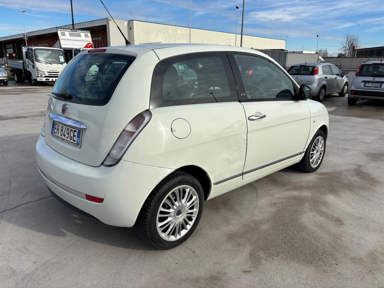 Lancia Ypsilon 1.2 69 CV Diva