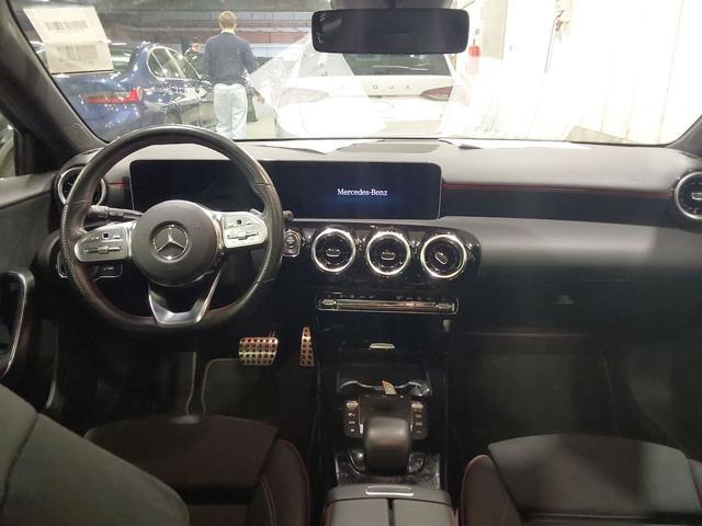 MERCEDES-BENZ A 180 d Auto Premium AMG *TETTO*GRIGIO MAGNO