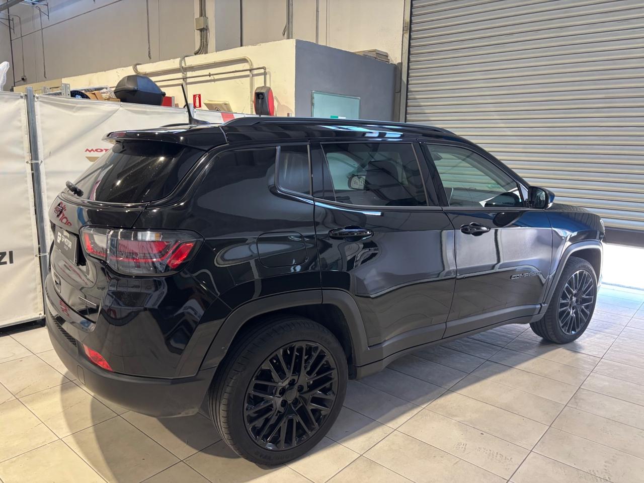 Jeep Compass 1.6 Multijet II 2WD Night Eagle