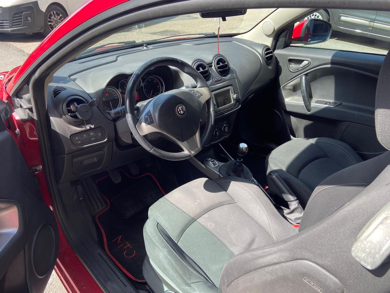 Alfa Romeo MiTo Distinctive 1.3 JTDM 16V EC #10374