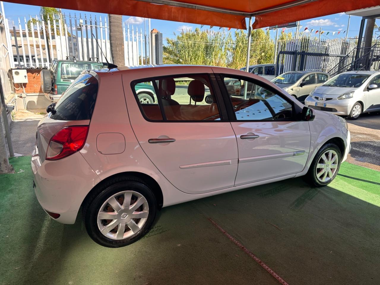 Renault Clio 1.2 16V 5 porte GPL Dynamique