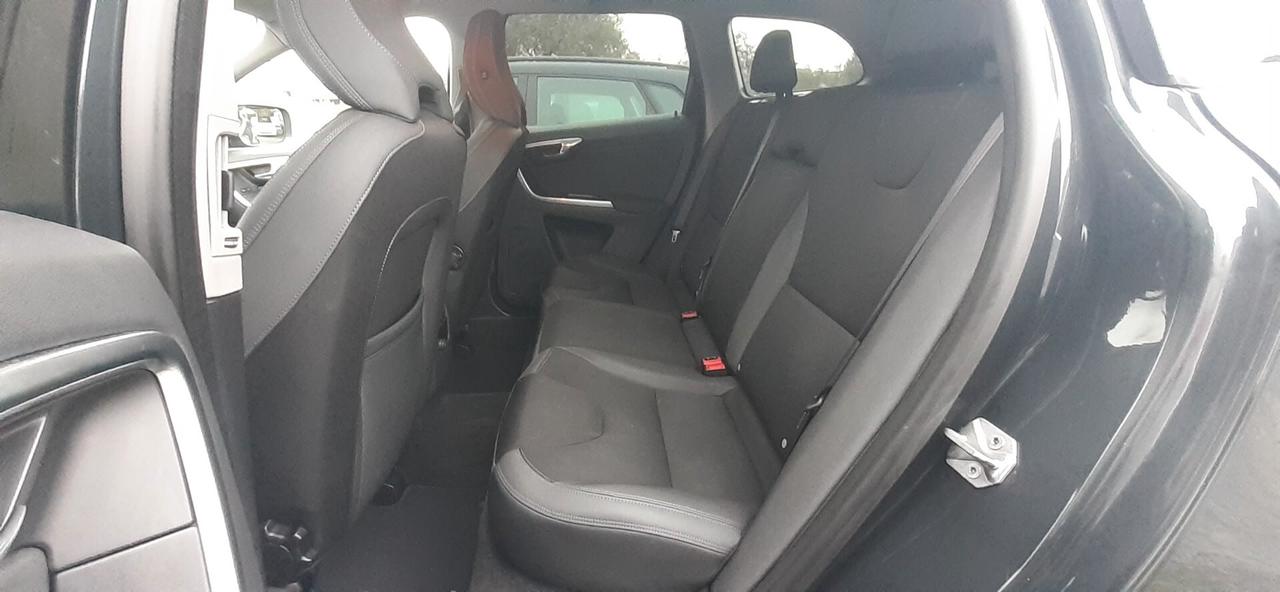 Volvo XC 60 2014 - 2.0 diesel Lb automobili