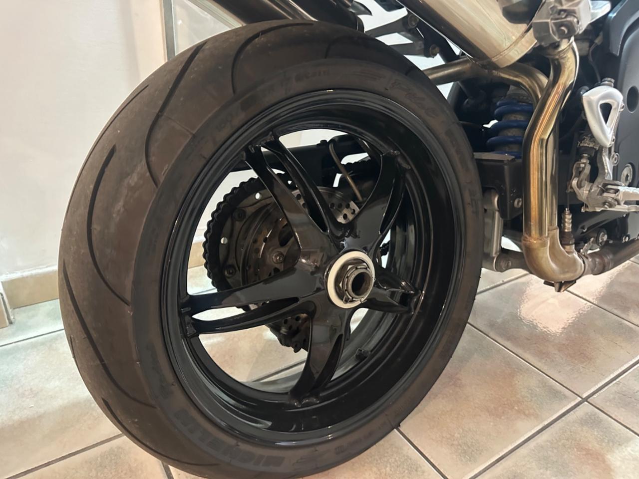 Triumph Speed Triple 1050 FINANZIAMENTI
