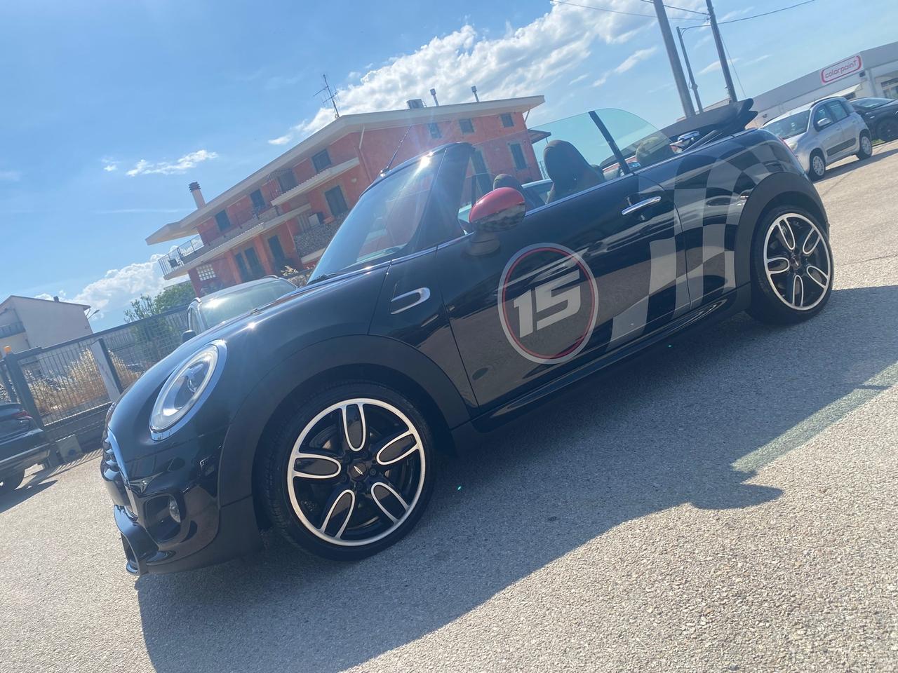 Mini Cooper D Cabrio 1.5 boost 116cv **Pack John Cooper Works**