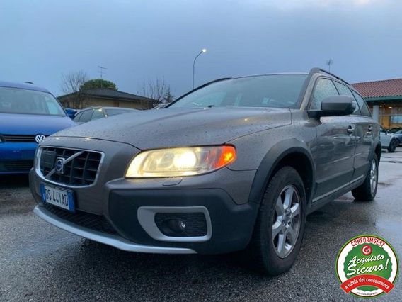 VOLVO XC70 D5 AWD Summum