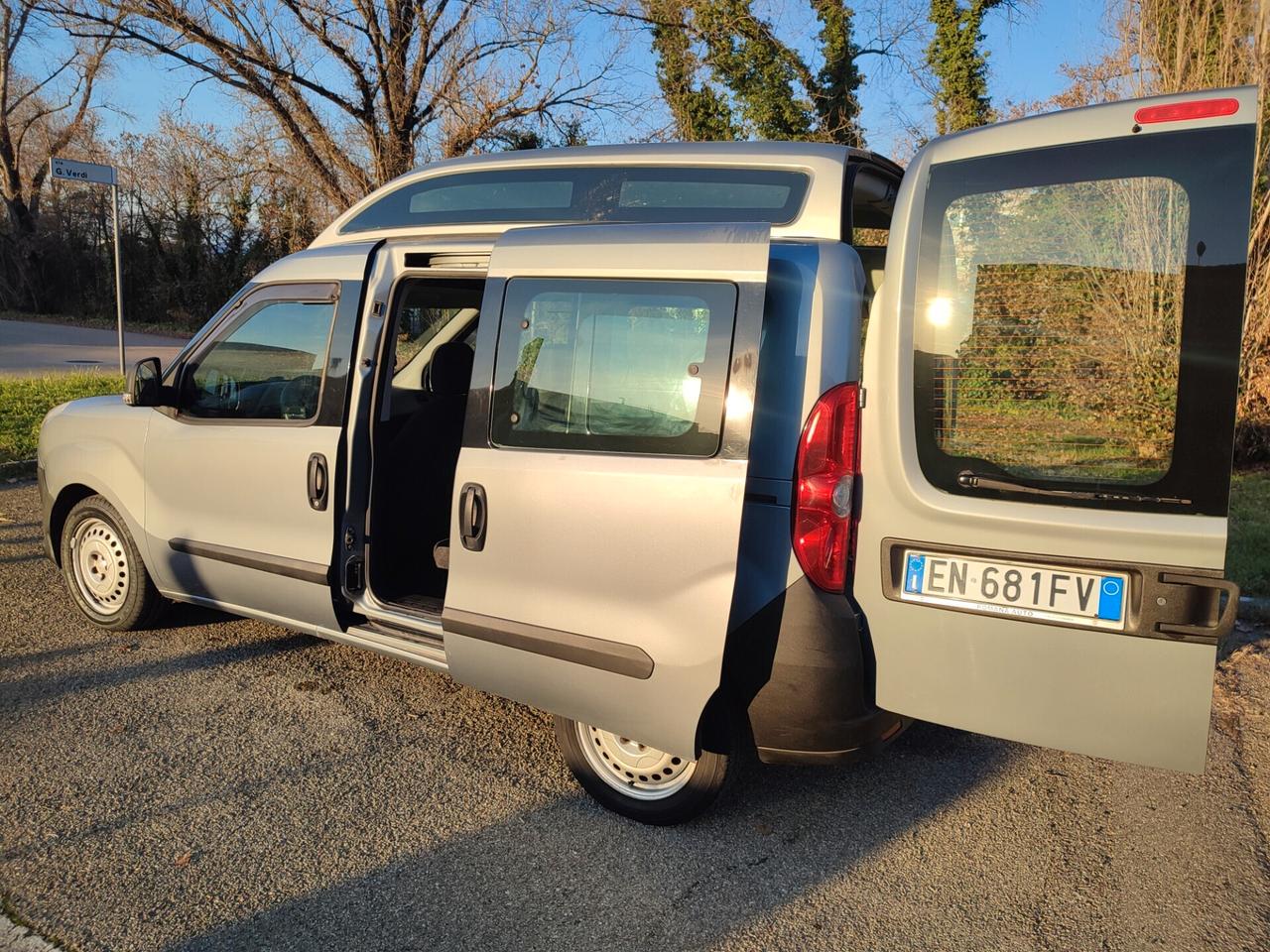 FIAT DOBLO X DISABILI 1.6MJT POCHI KM AUTOMATICO