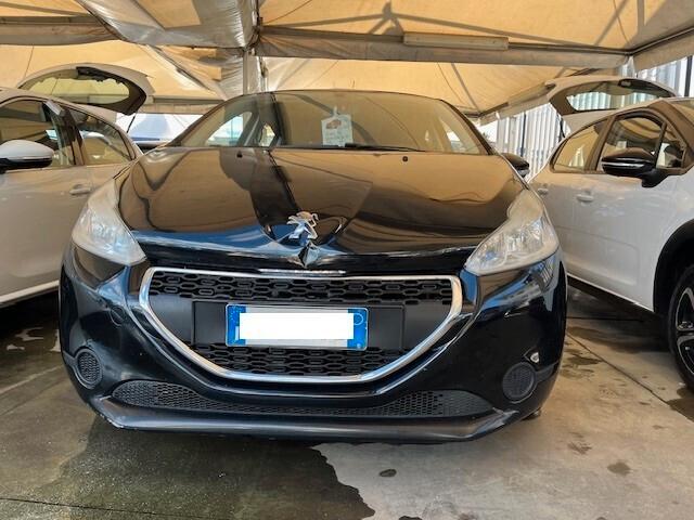 PEUGEOT 208 1,4 DIESEL