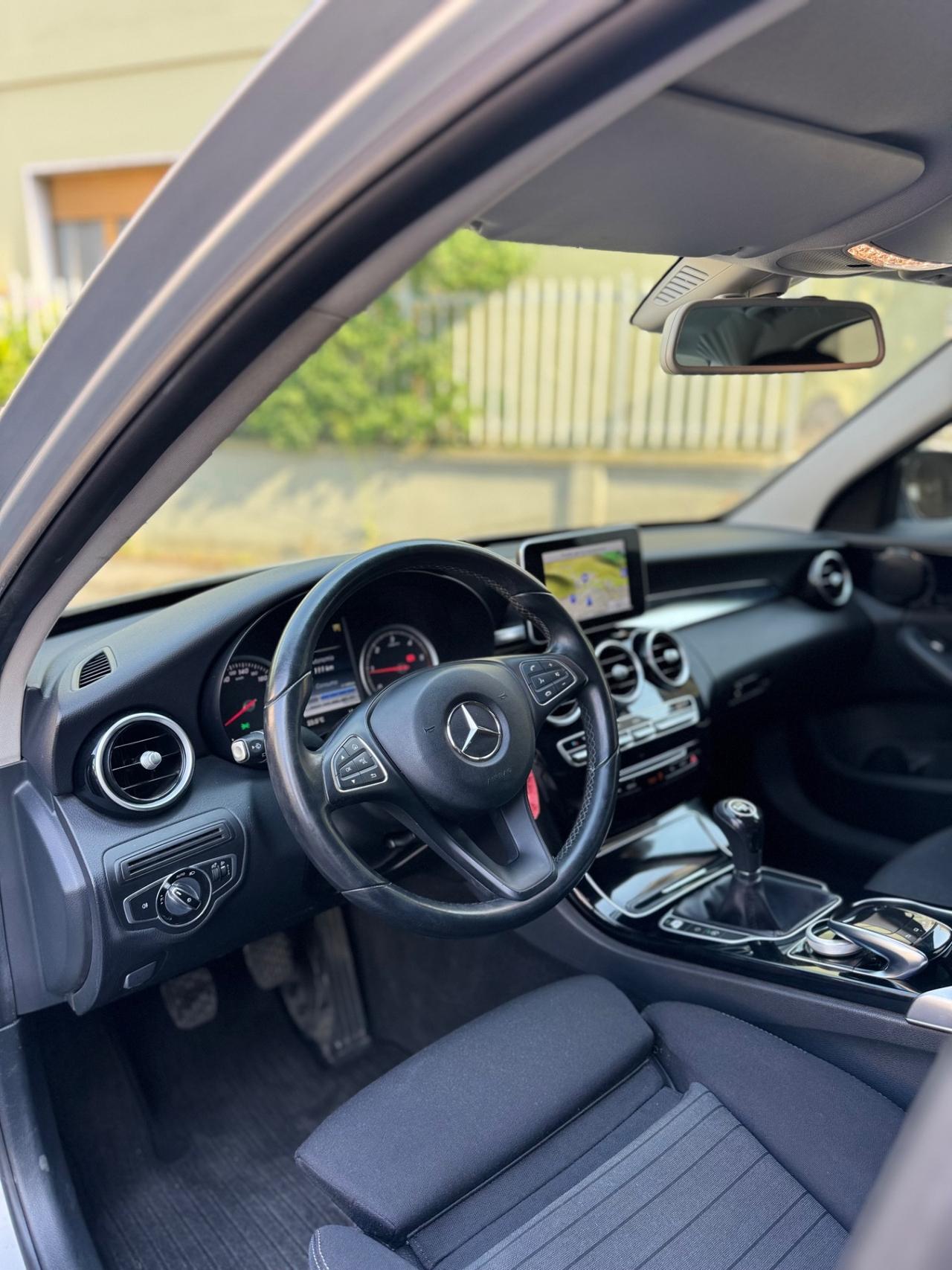 Mercedes-benz C 180 d Auto Premium