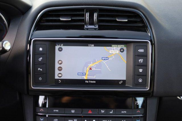 JAGUAR F-Pace 2.0 D 240 CV R-DYNAMIC